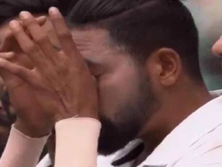 Australia vs India, 3rd Test: Mohammed Siraj In Tears While Singing Indian National Anthem VIDEO:ત્રીજી ટેસ્ટ શરૂ થાય તે અગાઉ રાષ્ટ્રગીત ગાતા સમયે આ ભારતીય ક્રિકેટરની આંખમાં આવવા લાગ્યા આંસુ