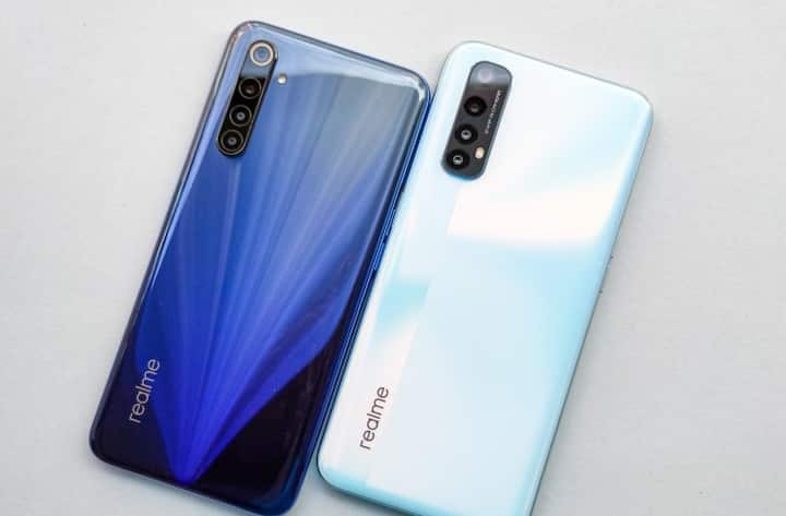 5 Realme 7-  આ ફોનમાં પણ 6GB રેમ અને 64GB સ્ટૉરેજની સુવિધા છે. આમાં ક્વાડ રિયર કેમેરા સેટઅપ આપવામાં આવ્યો છે, આનુ પ્રાઇમરી સેન્સર 64MPનુ છે. આ ફોનની કિંમત 14,999 રૂપિયા છે. 