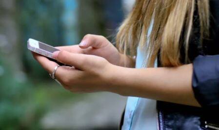 signal secure mobile app know about the app અચાનક જ આ એપ કેમ આવી ગઈ ચર્ચામાં ? લોકો ધડાધડ કરી રહ્યા મોબાઇલમાં ઇન્સ્ટોલ