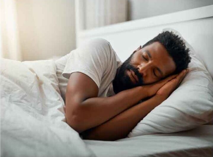 As par religion sleeping on day is not good for health check details શું તમે પણ દિવસે ઉંઘો છો તો થઈ જાવ સાવધાન ! આયુષ્ય થશે ઓછું અને આવશે અનેક સમસ્યાઓ