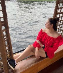 એક્ટ્રેસ હુમા કુરેશીએ રેડ ડ્રેસમાં ખૂબજ સ્ટાઈલિશ અને ગ્લેમરસ તસવીરો કરી શેર, જુઓ