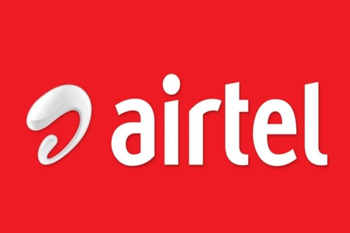 એરટેલના 3GB ડેટા પ્લાન -  એરટેલના ડેલી 3GB ડેટા આપવાવાળા બે પ્લાન છે. જેમાં પહેલો પ્લાન 558 રૂપિયાનો છે, આમાં તમને 56 દિવસની વેલિડિટી, કુલ 168GB ડેટા,  ડેલી 100 SMS અને કોઇપણ નેટવર્ક પર ફ્રી કૉલિંગની સુવિધા મળે છે. બીજો પ્લાન 398 રૂપિયાનો છે, જેમાં તમને 28 રૂપિયા સુધી  ડેલી 3 જીબી ડેટા, 100 SMS અને ફ્રી કૉલિંગ મળશે, બન્ને પ્લાનમાં Airtel Xstream પ્રીમિયમનું ફ્રી સબ્સક્રિપ્શન મળે છે. 