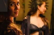 બૉલીવુડના આ એક્ટરે બંધ રૂમમાં શૂટ કર્યુ પોતાની પત્નીનું બૉલ્ડ બિકીની ફોટોશૂટ, તસવીરો વાયરલ