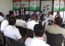 સ્થાનિક સ્વરાજની ચૂંટણી પહેલા ભાજપમાં મોટું ગાબડું, કયા દિગ્ગજ નેતા જોડાયા કોંગ્રેસમાં?