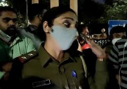 રાજકોટઃ રિંગરોડ પર કાર ચાલક યુવતી અને મહિલા PSI વચ્ચે થઈ ઝપાઝપી, જાણો શું હતું કારણ?