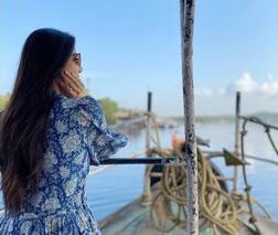 હોટ એક્ટ્રેસે પ્રજાસત્તાક દિનને સ્વતંત્રતા દિવસ ગણાવીને શુભેચ્છા આપતાં થઈ ગઈ ટ્રોલ, યુઝર્સે કહ્યુંઃ મેડમ સ્કૂલ ગયાં હતાં કે નહીં ?