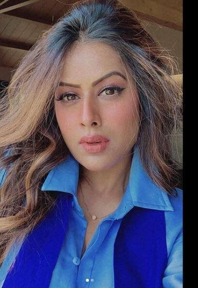 નિયા શર્મા ટીવી સીરિયલ ઇશ્ક મે મરજાવા અને કલર્સના રિયાલિટી શૉ ખતરો કે ખિલાડીમાં પણ ભાગ લઇ ચૂકી છે. આ ઉપરાંત નિયા નાગિન સીરીઝમાં પણ પોતાનુ પરફોર્મન્સ બતાવી ચૂકી છે. 