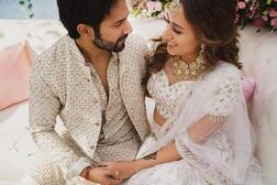 વરુણ અને નતાશાએ લગ્ન કર્યા પરંતુ હનીમૂન પર જવાનુ ટાળ્યુ, જાણો શું છે કારણ