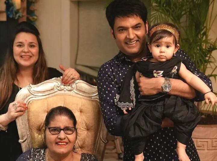 વર્કફ્રન્ટની વાત કરીએ તો કપિલનો કોમેડી શો ‘ધ કમિલ શર્મા શો’ની બીજી સીઝન ખૂબજ સફળ રહી હતી. આ ફેબ્રુઆરીમાં આ શો ઓફ એર થઈ જશે અને થોડાક મહિના બાદ નવા કોન્સેપ્ટ સાથે ફરી શરુ થશે. તેની વચ્ચે કપિલ નેટફ્લિક્સની એક વેબસીરીઝ સાથે પોતાનો ડિજિટલ ડેબ્યૂ પણ કરશે.