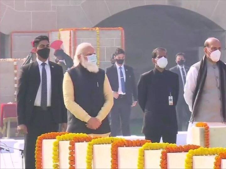 Mahatma Gandhi 73rd death anniversary and martyrs day prsident PM modi rahul gandhi pay Tributes મહાત્મા ગાંધીની 73મી પુણ્યતિથિ પર PM મોદી સહિત આ દિગ્ગજ નેતાઓએ આપી શ્રદ્ધાંજલિ