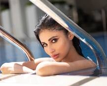 સ્વિમિંગ પૂલમાં મૌની રૉયે કરાવ્યુ બૉલ્ડ ફોટોશૂટ, તસવીરો વાયરલ થતાં ફેન્સ થયા બેકાબૂ