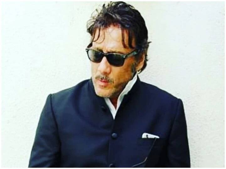 મુંબઇમાં ચાલીમાં રહેતો એક યુવક કેવી રીતે બની ગયો બોલિવૂડનો સુપર સ્ટાર, કોણ છે આ અભિનેતા ?