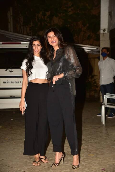 ઉલ્લેખનીય છે કે, નોંધનીય છે કે એક્ટ્રેસ સુષ્મિતા સેન 45 વર્ષની છે, જ્યારે તેનો બૉયફ્રેન્ડ રોહમન શૉલ તેનાથી 16 વર્ષ નાનો છે. એટલે કે એક્ટ્રેસ નાના છોકરાના પ્રેમમાં છે અને અવારનવાર બન્નેના લગ્નની ચર્ચાઓ પણ થાય છે. 