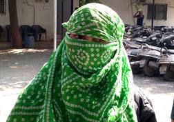 સુરતઃ યુવતીએ ફોન કરીને યુવકને મજા કરવા ઘરે બોલાવ્યો, યુવક સાથે શરીરસુખ માણ્યું ને પછી.....