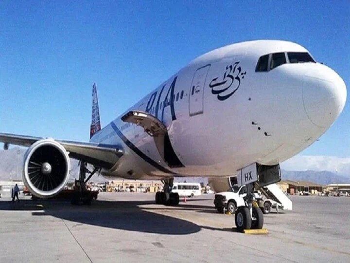 Pakistan international  airlines airhostes missing પાકિસ્તાન ઇન્ટનેશનલ એરલાઇન્સની એરહોસ્ટેસ થઇ ગઇ ગાયબ, શરમજનક સ્થતિ સર્જાઇ