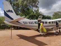 ક્રિકેટર જયદેવ ઉનડકટનાં લગ્નમાં ગુજરાતી ફિલ્મોની કઈ અભિનેત્રી રહી હાજર ? ગ્લેમરસ લૂકમાં ક્રિકેટરો સાથે પડાવ્યા ફોટો