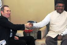 એમેઝોનના CEO પદેથી બેઝોસનું રાજીનામું, જાણો છેલ્લા 24 વર્ષથી બેઝોસ સાથે કામ કરતા ક્યા સાથીને બનાવ્યો  CEO ?