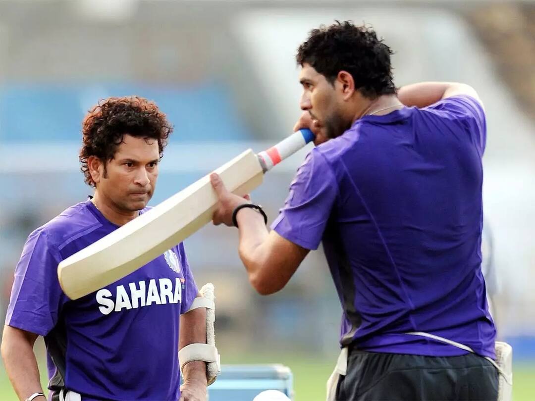cricketer sachin tendulkar and yuvraj singh played golf સચિન અને યુવરાજ ફરી એકવાર મેદાન પર દેખાયા, ક્રિકેટ નહીં રમી રહ્યાં છે આ રમત, જાણો વિગતે