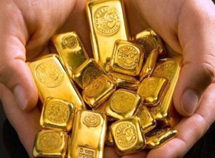 right time to invest in gold the government is selling gold at the cheapest price of 10 months સોનામાં રોકાણ કરાવાનો શ્રેષ્ઠ સમય! સરકાર 10 મહિનાના સૌથી સસ્તા ભાવે સોનું વેચી રહી છે