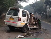 Vadodara : રામદેવપીરના પાટોત્સવમાંથી પરત ફરતા પરિવારની કારીને નડ્યો અકસ્માત, પૂર્વ સરપંચના પુત્રનું મોત