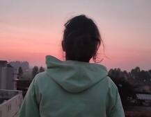 28 વર્ષની યુવતીને પોતાનાથી નાના યુવક સાથે બંધાયા શારીરિક સંબંધ, પતિ બંનેને શરીર સુખ માણતાં જોઈ ગયો ને.....