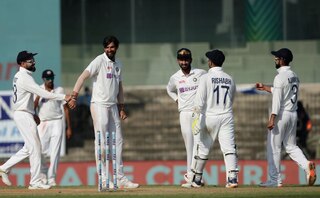 India vs england 1st test Ishant Sharma joins 300 wicket club in Tests IND Vs ENG: ઈશાંત શર્માએ બનાવ્યો આ મોટો રેકોર્ડ, કપિલ દેવ, ઝહીર ખાન પછી મેળવી આ સિદ્ધી