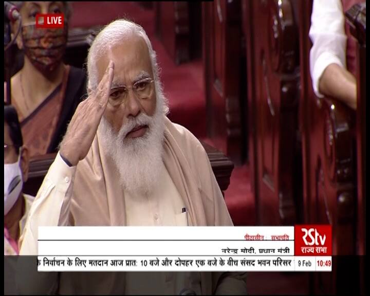 તે સમયે પ્રણબ મુખર્જી રક્ષા મંત્રી હતા, તો તેમની પાસે આર્મીના પ્લેનની વ્યવસ્થાની માગ કરી. એ દરમિયાન એરપોર્ટથી જ ગુલાબ નબી આઝાદે ફોન કર્યો, જેમ પરિવારના સભ્યોની ચિંતા વ્યક્ત કરવામાં આવે છે તેવી જ રીતે આઝાદે તેની ચિંતા વ્યક્ત કરી.