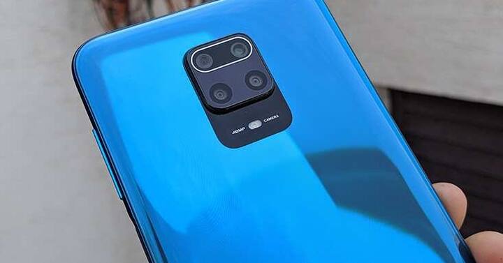 Mi 10T Pro-  જો બજેટ ઓછુ હોય તો શ્યાઓમીનો આ ફોન સારો ઓપ્શન બની શકે છે. ફોનમાં 108 MPનો ક્વાડ રિયર કેમેરા અને 20 મેગાપિક્સલનો સેલ્ફી કેમેરો મળી રહ્યો છે. 