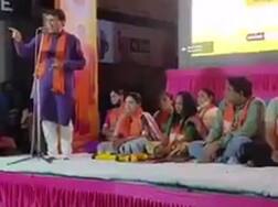 Surat : ભાજપના ધારાસભ્ય વિનુ મોરડીયાએ સામે પડેલા ભાજપના જ કાર્યકરોને જાહેરમાં શું આપી ચિમકી?