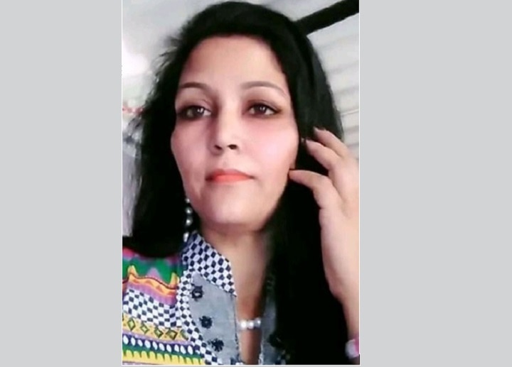 Kutch Double Murder Case : Police found woman dead body after girl in Gandhidham Kutch : યુવકને બે પુત્રીની માતા સાથે બંધાયા શારીરિક સંબંધ, એક દિવસ યુવક કપડાં પર લોહીના ડાઘ સાથે આવ્યો પાછો ને પુત્રીએ ..........