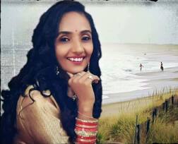 Surat: ભાજપે પત્નિને ટિકિટ આપતાં પતિ કોંગ્રેસમાં જોડાઈ ગયો, કોંગ્રેસનો પ્રચાર કરીને શું કહ્યું?