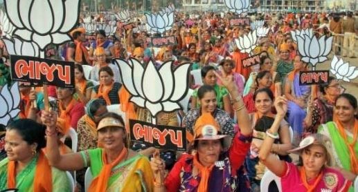 Gujarat Panchayat Election Result 2021 : BJP leads in local body election of Gujarat ગુજરાતમાં શરૂઆતની મતગણતરીમા ભાજપ કેટલી જિલ્લા પંચાયત-નગરપાલિકામાં આગળ ? કોંગ્રેસના સફાયાના અણસાર....