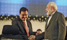 મોદી સરકારે અબજોનો નફો કરતી સરકારી કંપની INDIAN OIL અદાણીને વેચી દીધી ? જાણો મોદી સરકારે શું કહ્યું ?