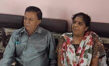 ગુજરાતમાં ભાજપના આ નેતાની બે પત્નિ વચ્ચે જંગ ? નેતાએ કોના ઘરમાં જઈ કરી તોડફોડ ? પત્નિને બે સંતાન છતાં મેરેજ સર્ટિફિકેટ નથી ?