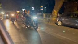 આ બોલીવૂડ અભિનેતાને પોલીસે ફટકાર્યો દંડ, હેલમેટ વગર ચલાવી રહ્યો હતો બાઈક