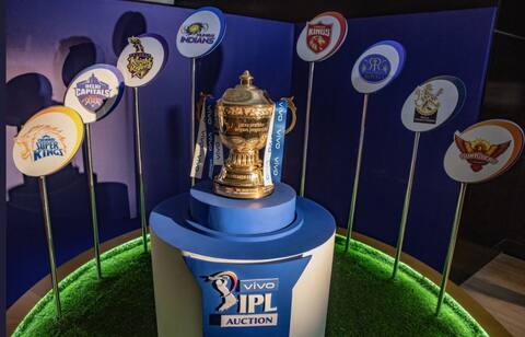 IPL: તોફાની બેટિંગ માટે જાણીતા આ 5 વિદેશી ક્રિકેટરોનું કોઈ લેવાલ નહીં, વેચાયા જ નહીં IPL: તોફાની બેટિંગ માટે જાણીતા આ 5 વિદેશી ક્રિકેટરોનું કોઈ લેવાલ નહીં, વેચાયા જ નહીં