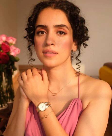 વર્કફ્રન્ટની વાત કરીએ તો સાન્યા મલ્હોત્રા છેલ્લીવાર ફિલ્મ લૂડોમાં દેખાઇ હતી.