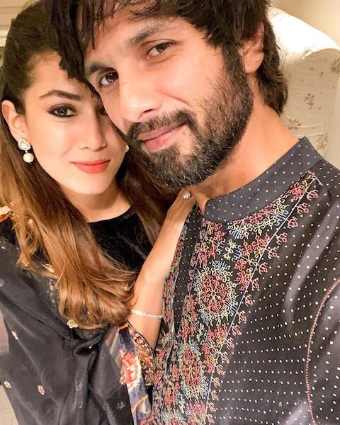 ઉલ્લેખનીય છે કે શાહિદ કપૂર આજકાલ પોતાની સીરીઝના શૂટિંગમાં વ્યસ્ત છે. આવામાં મીરા પણ સત કામ કરી રહી છે.