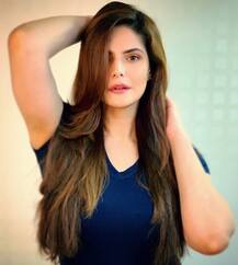 સલમાન ખાન સાથે બોલિવૂડમાં આ અભિનેત્રીઓએ કર્યું હતું ડેબ્યૂ, તો પણ ન ચમકી કિસ્મત