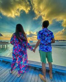 સમય મળતાં જ આ ભારતીય ક્રિકેટર પત્નીને લઇને પહોંચ્યો માલદીવ, તસવીરોમાં બન્ને રોમાન્સમાં ડુબેલા દેખાયા, જુઓ તસવીરો