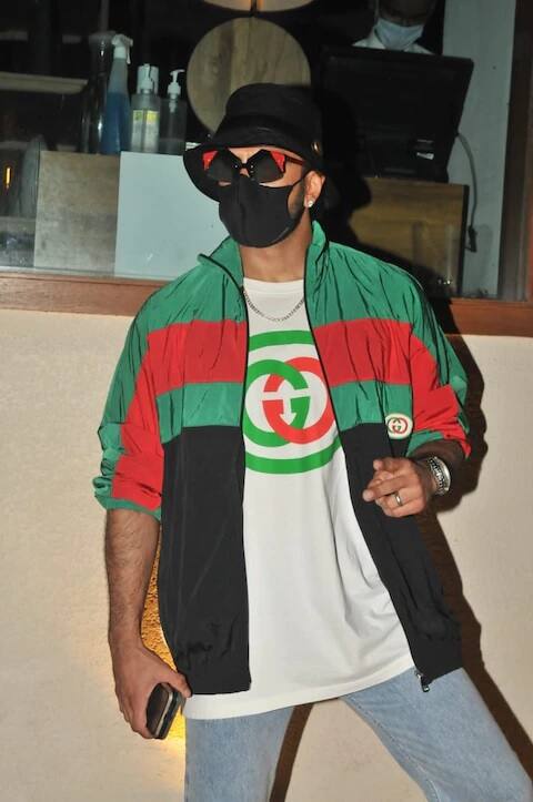 તાજેતરમાં જ શ્રદ્ધા કપૂરે પોતાના બર્થડે પર કથિત બોયફ્રેન્ડ રોહન શ્રેષ્ઠ અને ફેમિલી સાથે સેલિબ્રેટ કર્યો હતો.