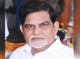 हमीरपुर सामूहिक हत्याकांड : बीजेपी विधायक अशोक चंदेल समेत पांच दोषियों ने कोर्ट में किया सरेंडर हमीरपुर सामूहिक हत्याकांड : बीजेपी विधायक अशोक चंदेल समेत पांच दोषियों ने कोर्ट में किया सरेंडर