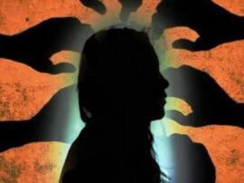 खुले में शौच गई नाबालिग से गैंगरेप, बरेली के CO ने कर दी पहचान उजागर