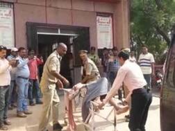 उत्तर प्रदेश सोनभद्र हिंसा मामला: मुख्य आरोपी के अलावा 24 गिरफ्तार, मृतकों की संख्या 10 हुई