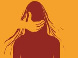 स्कूल छोड़ने के बहाने युवक ने नाबालिग के साथ किया दुष्कर्म, बेहोशी की हालत में छोड़कर हुआ फरार