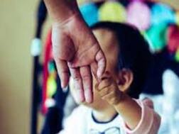 ग्रेटर नोएडा में सक्रिय है बच्चा चोर गिरोह, घर से गायब हुआ 8 माह का बच्चा, परिवार परेशान