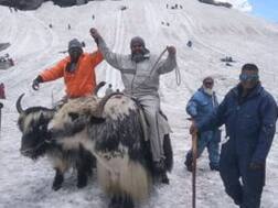 FB पर डाली शिमला में याक की सवारी की फोटो, यूं धरा गया मेरठ दंगे का आरोपी