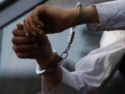 भगवान श्रीकृष्ण पर आपत्तिजनक टिप्पणी करने वाला व्यक्ति गिरफ्तार, सोशल मीडिया पर डाली थी तस्वीर