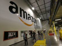 Lockdown in Delhi  ऑन लाइन सामान उपलब्ध कराने वाली कंपनी अमेजन ने खड़े किये हाथ..इस सर्विस में की कटौती