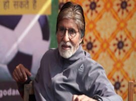 Bollywood Trending Family short film features bollywood star Amitabh Bachchan Lockdown मे सभी सितारों ने बनाई short film, Amitabh Bachchan कहा, जल्द टल जाएगा ये संकट का समय